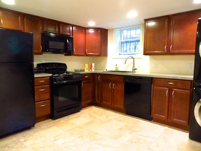 2 bed, 1.5 bath apartment for rent at 85 Phillips St Unit 1, Beacon Hill — photo 6 of 15