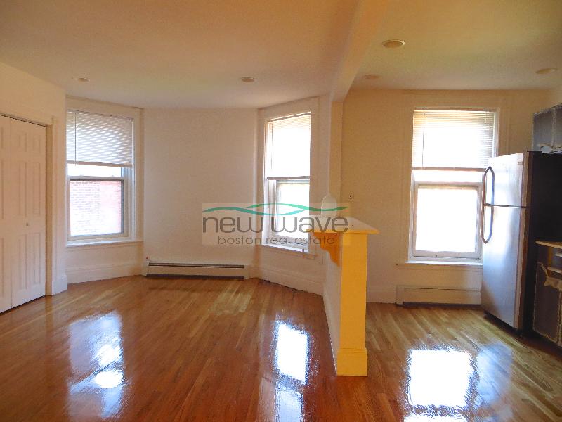 51 Massachusetts Ave, Back Bay