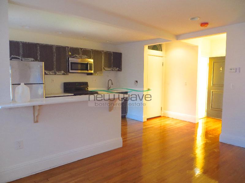 51 Massachusetts Ave, Back Bay