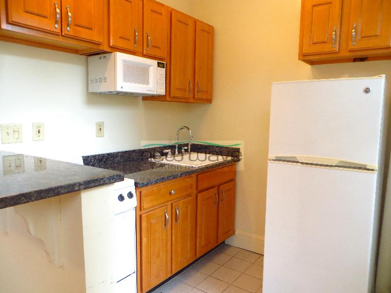 19 Queensberry St, Fenway