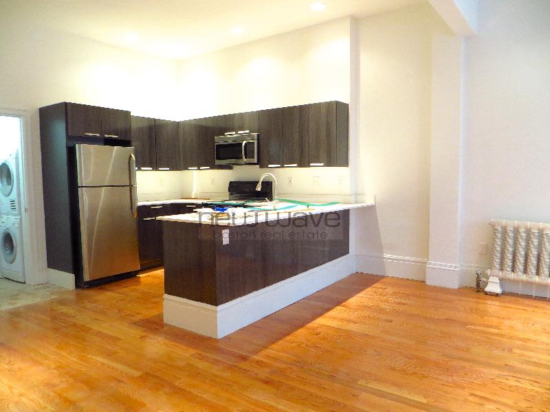 127 Saint Botolph St, Back Bay