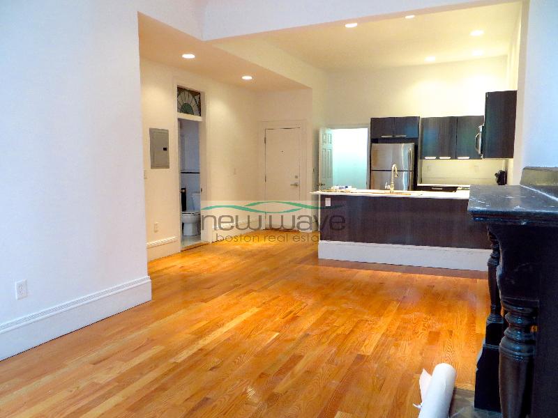 127 Saint Botolph St, Back Bay