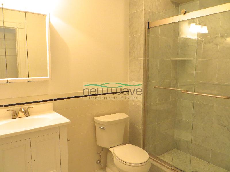 127 Saint Botolph St, Back Bay