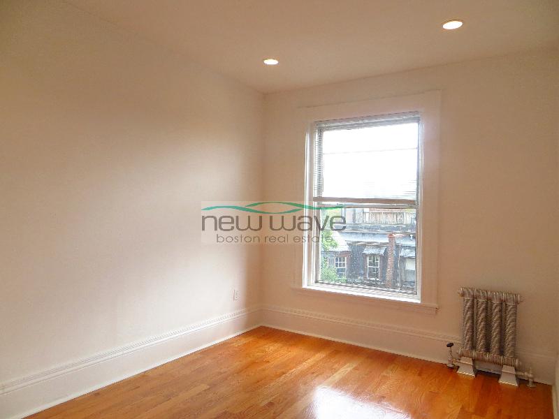 127 Saint Botolph St, Back Bay