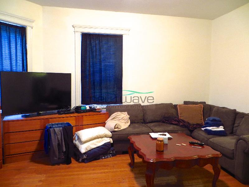 111 Queensberry St, Fenway