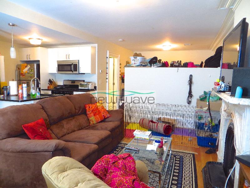 658 Massachusetts Ave, South End