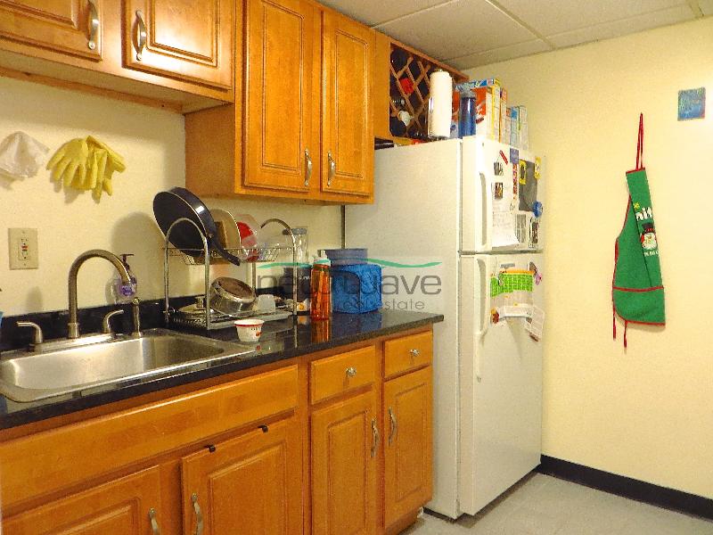 109 Queensberry St, Fenway