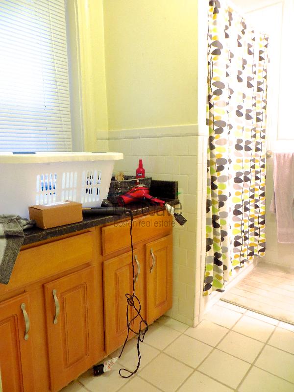 51 Queensberry St, Fenway