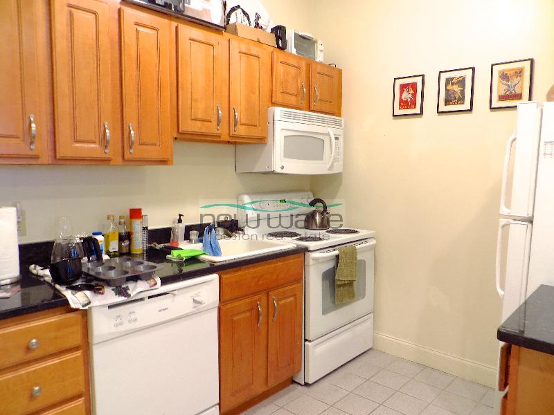 51 Queensberry St, Fenway