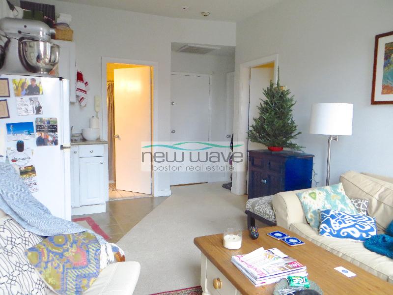1 bed, 1 bath apartment for rent at 548 Columbus Ave Unit 4, South End — photo 3 of 9