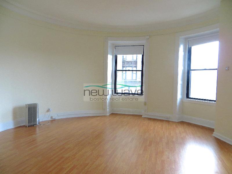 62 Boylston St, Back Bay