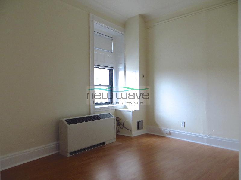 62 Boylston St, Back Bay