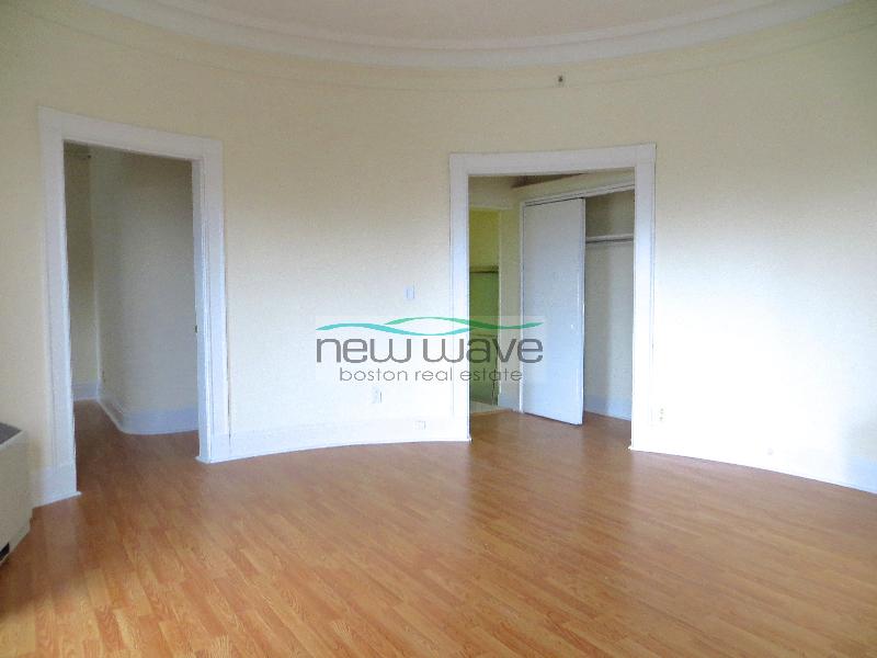 62 Boylston St, Back Bay