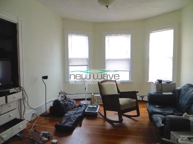 4 bed, 1 bath apartment for rent at 64 Fisher Ave Unit 3, Mission Hill