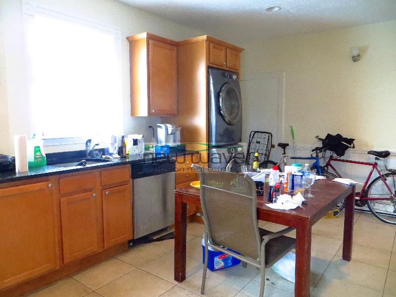 4 bed, 1 bath apartment for rent at 64 Fisher Ave Unit 3, Mission Hill — photo 4 of 11