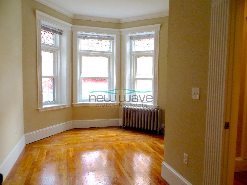 1111 Boylston St, Fenway