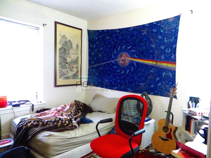 878 Huntington Ave, Mission Hill