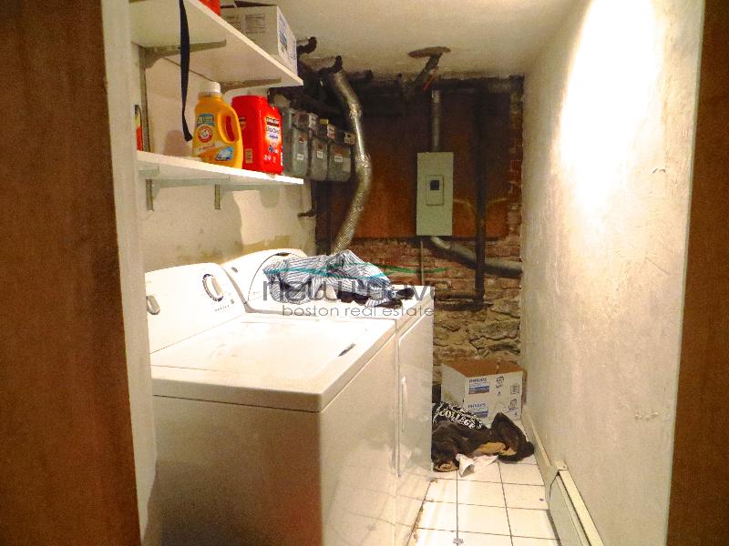 878 Huntington Ave, Mission Hill