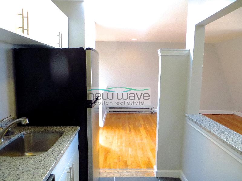 469 Massachusetts Ave, South End