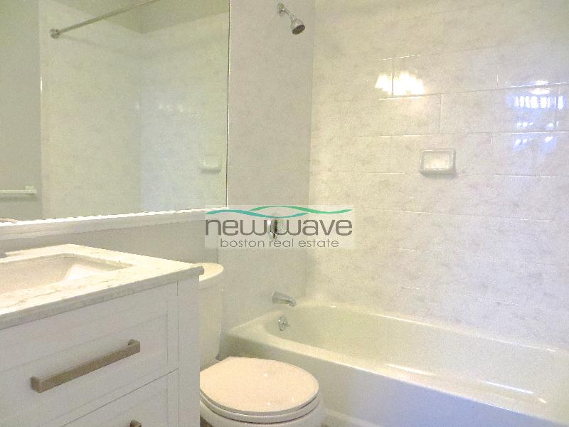 469 Massachusetts Ave, South End