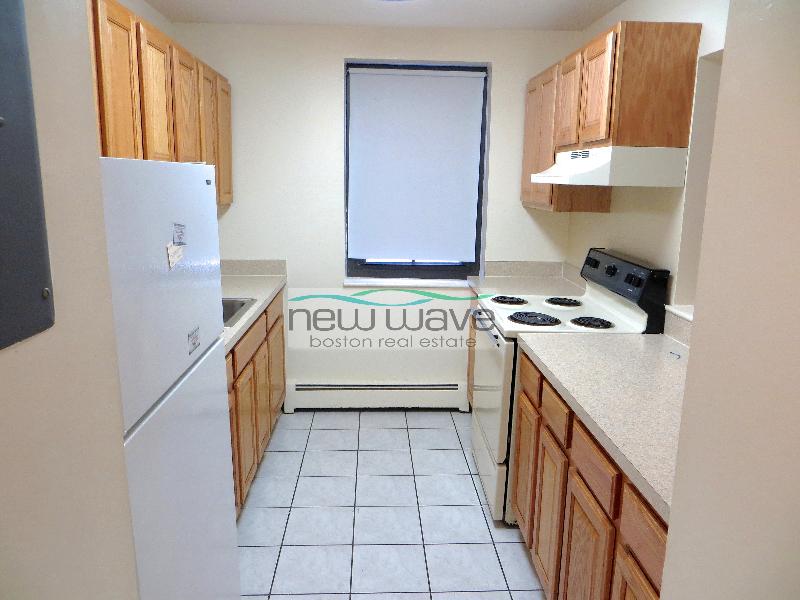 2 bed, 1 bath apartment for rent at 586 Massachusetts Ave Unit 1, South End — photo 12 of 13