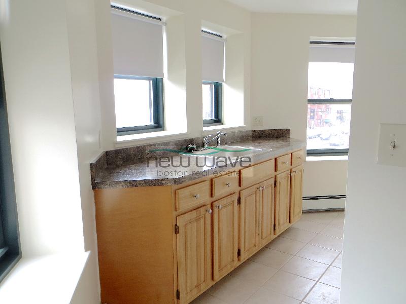 2 bed, 1 bath apartment for rent at 400 Massachusetts Ave Unit 53, South End — photo 3 of 9