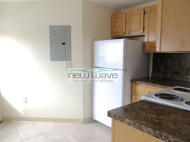 2 bed, 1 bath apartment for rent at 400 Massachusetts Ave Unit 53, South End — photo 4 of 9