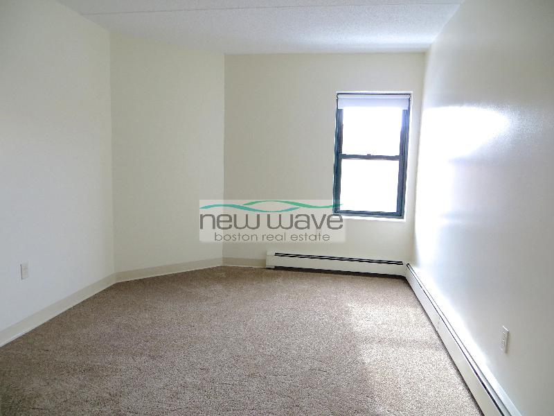 2 bed, 1 bath apartment for rent at 400 Massachusetts Ave Unit 53, South End — photo 5 of 9