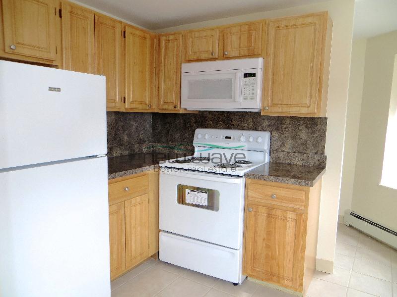 2 bed, 1 bath apartment for rent at 400 Massachusetts Ave Unit 53, South End — photo 8 of 9