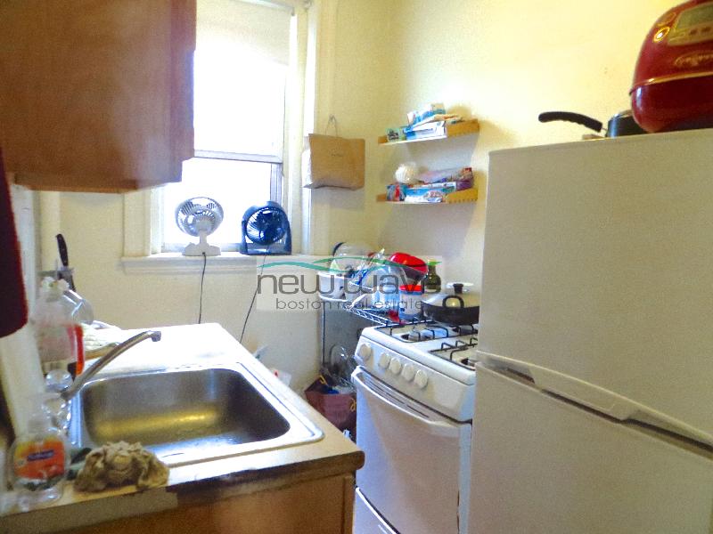 1175 Boylston St, Fenway