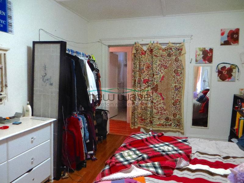 1175 Boylston St, Fenway