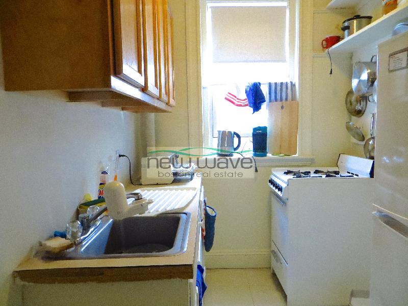 1175 Boylston St, Fenway