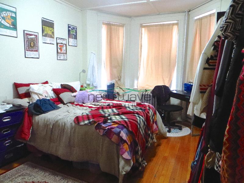 1175 Boylston St, Fenway