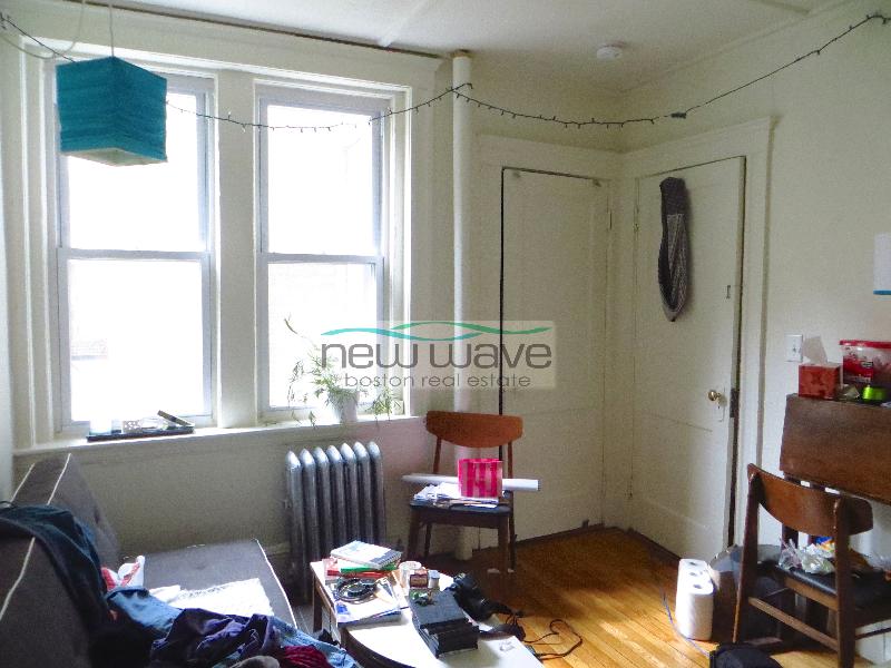 1175 Boylston St, Fenway