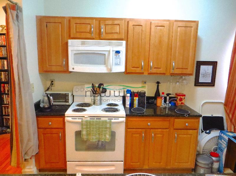 Studio bed, 1 bath apartment for rent at 40 Queensberry St Unit 21, Fenway — photo 6 of 10