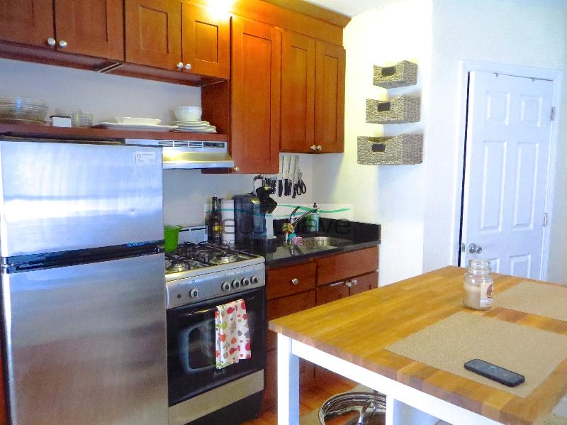 24 Joy St, Beacon Hill