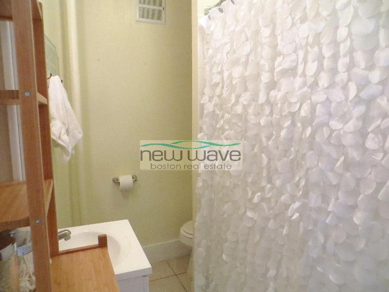 24 Joy St, Beacon Hill