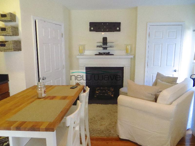 24 Joy St, Beacon Hill