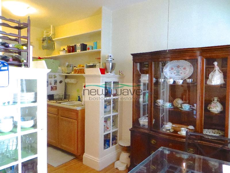 1171 Boylston St, Fenway