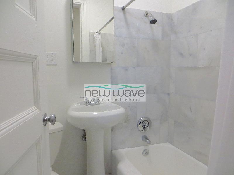 172 Commonwealth Ave, Back Bay