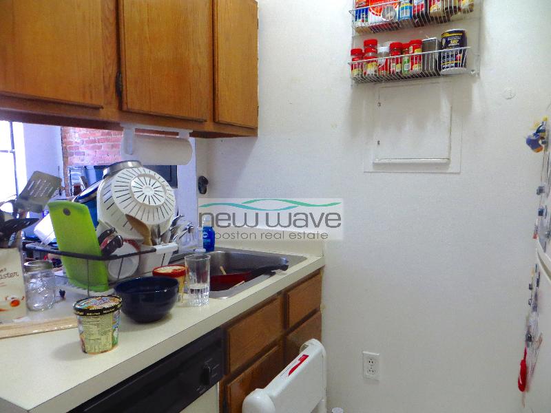 1 bed, 1 bath apartment for rent at 47 Hemenway St Unit 6, Fenway — photo 6 of 9