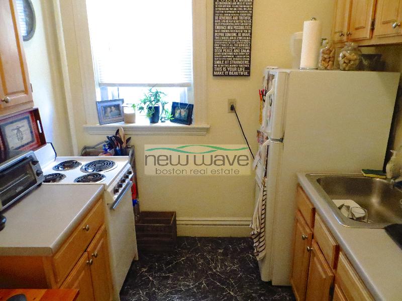 120 Peterborough St, Fenway