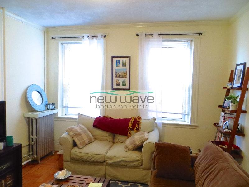 36 Queensberry St, Fenway