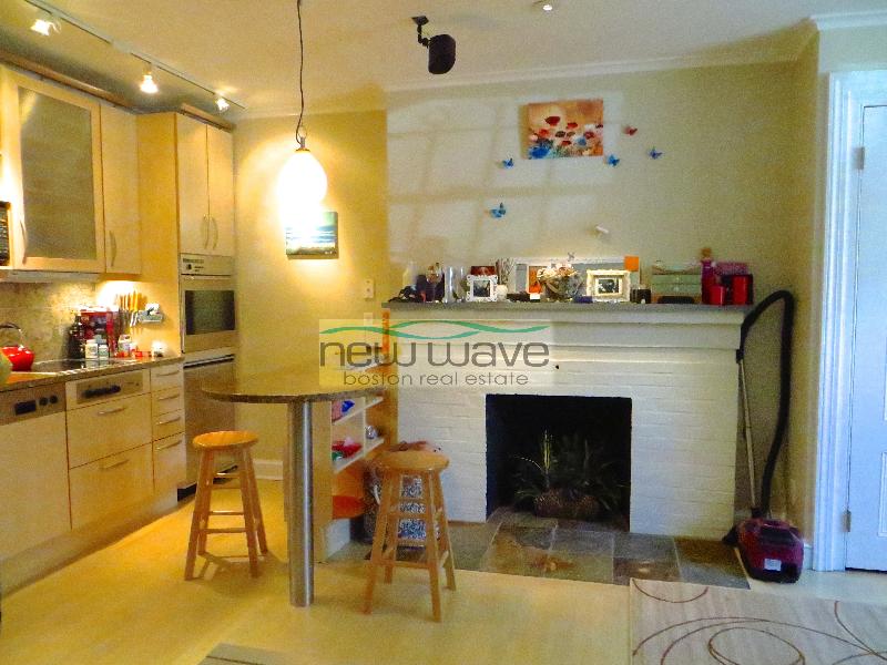 232 Beacon St, Back Bay