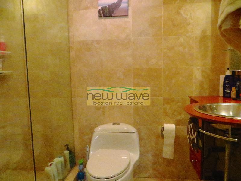 232 Beacon St, Back Bay