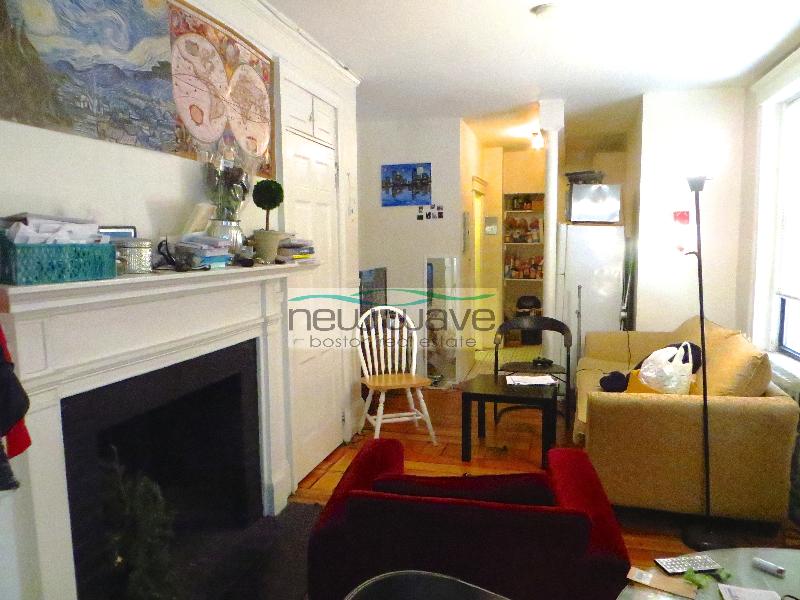 Studio bed, 1 bath apartment for rent at 66 Myrtle St Unit 1, Beacon Hill — photo 7 of 9