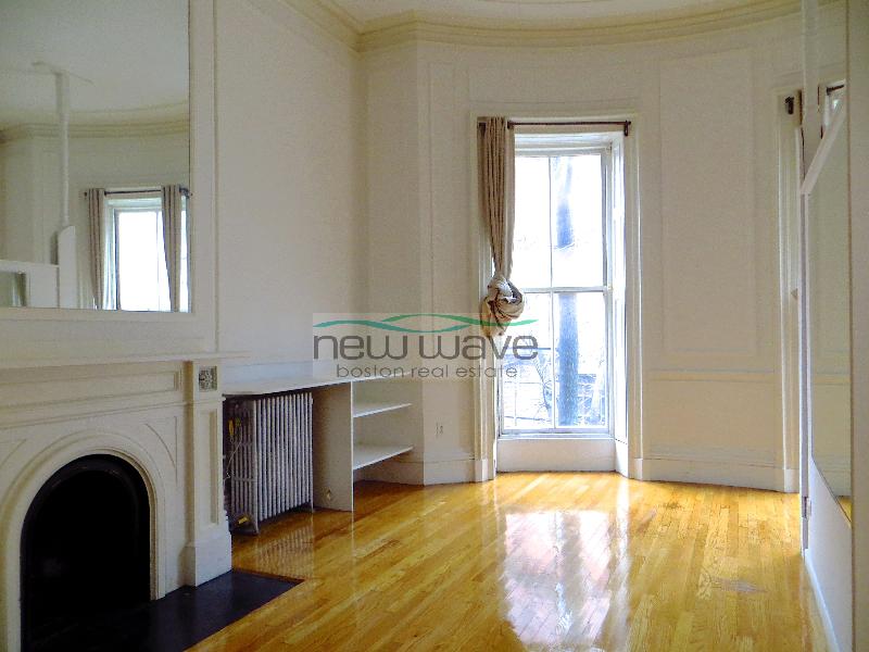 1 bed, 1 bath apartment for rent at 9 Marlborough St Unit 42, Back Bay — photo 2 of 7
