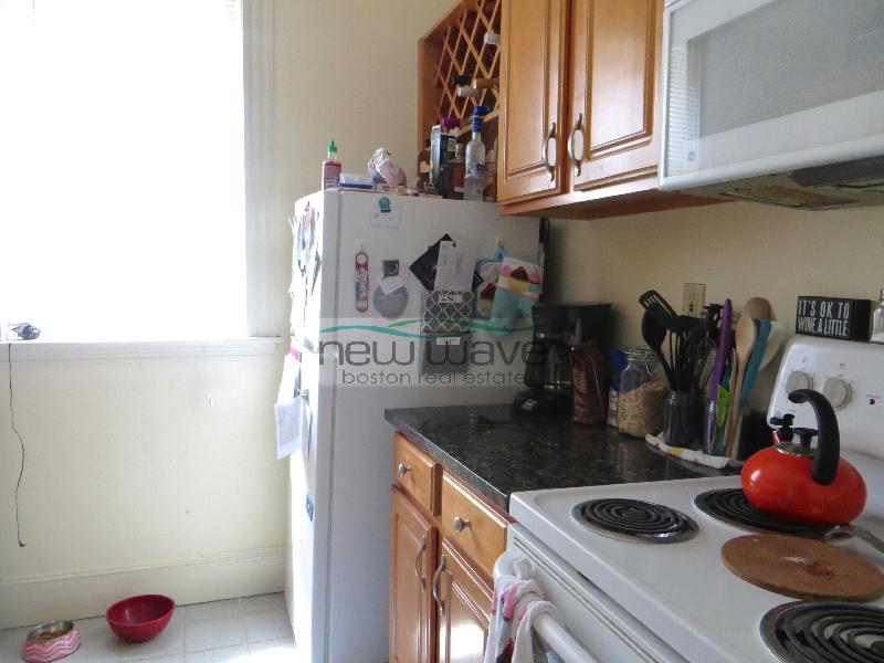 106 Queensberry St, Fenway