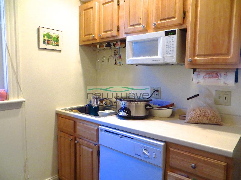 124 Peterborough St, Fenway