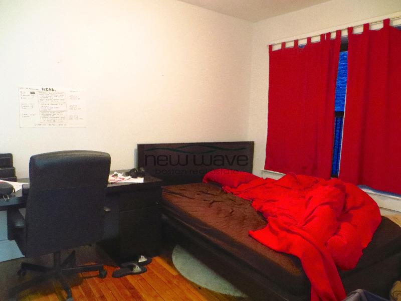 1 bed, 1 bath apartment for rent at 90 Warrenton St Unit 4, Theatre District — photo 6 of 7
